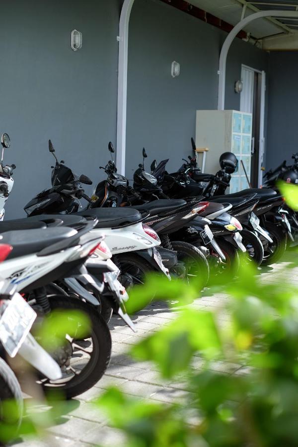Dip & Doze Living Canggu Exterior foto